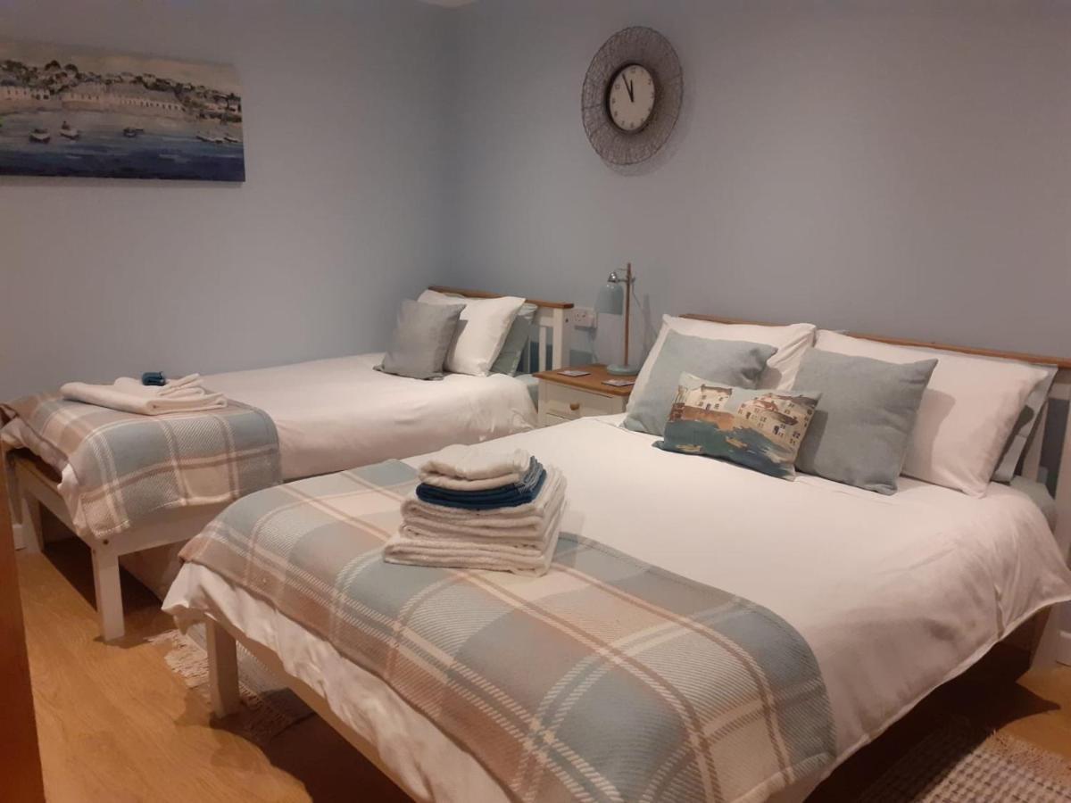 Coast 77 B&B Poole Exteriér fotografie